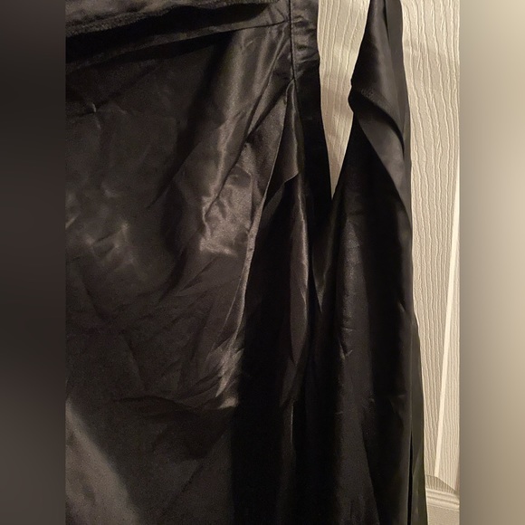 Jane Chic Designs La Robe Élégant - Picture 10 of 10